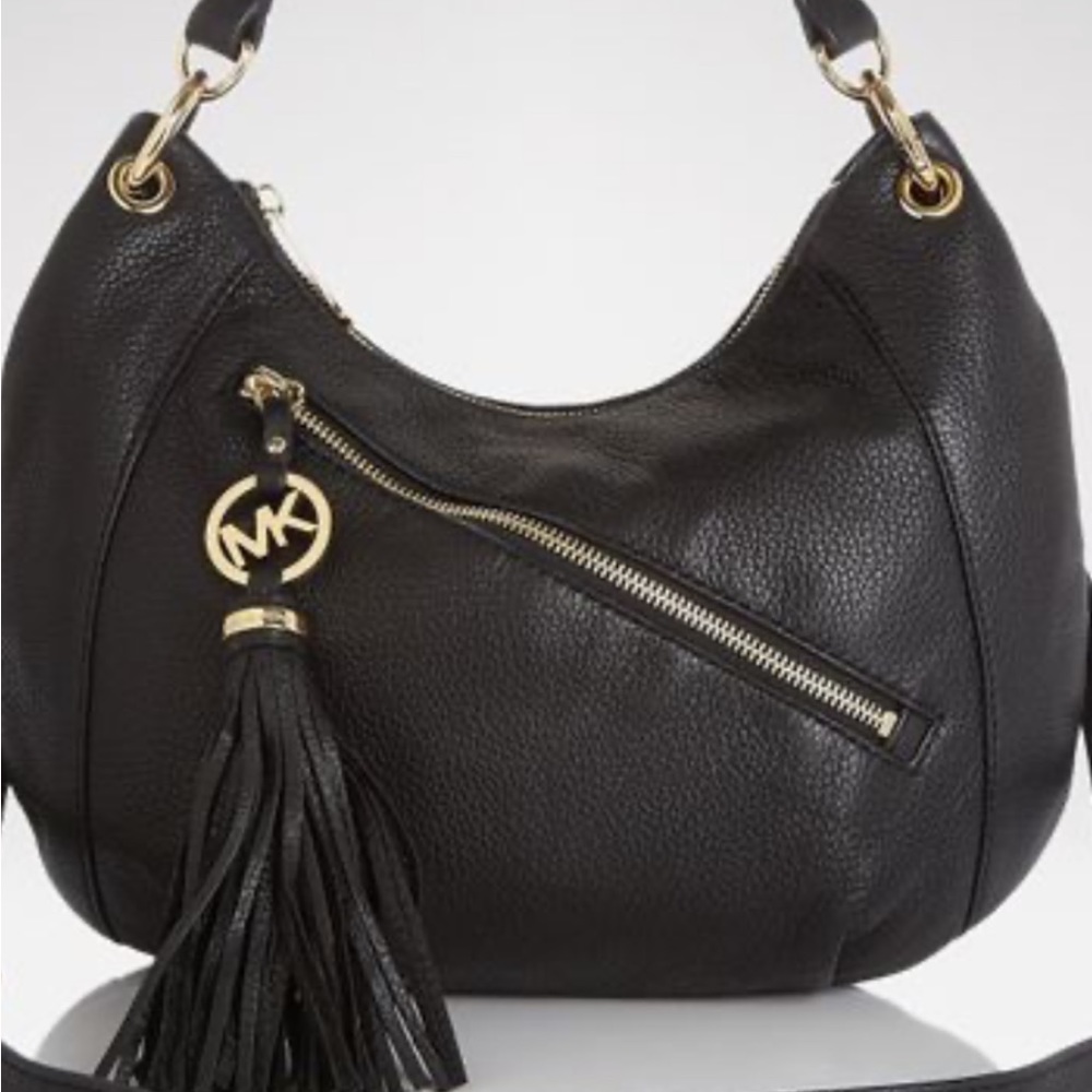 Michael Kors Charm Tassel Convertible/with cross chest strapped